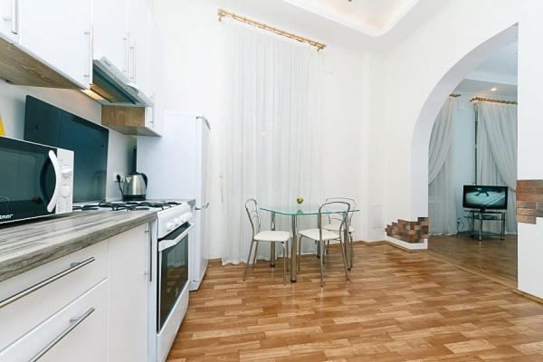 Luxury Apartments In The Center Of Old Kiev エクステリア 写真